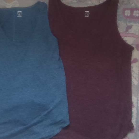 Two Old Navy Relaxed tank tops one in teal the other plum - Picture 5 of 6